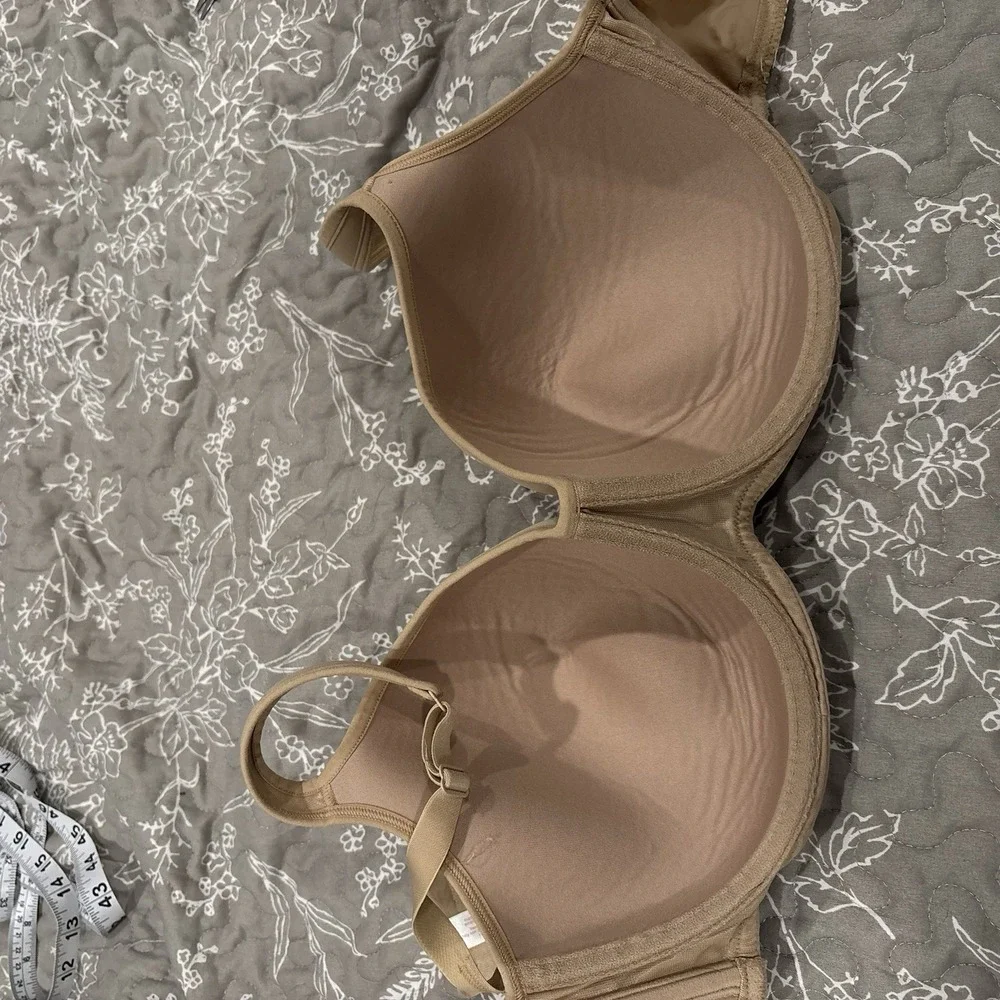 Cacique Lightly Line Balconette 38DDD Beige Tan